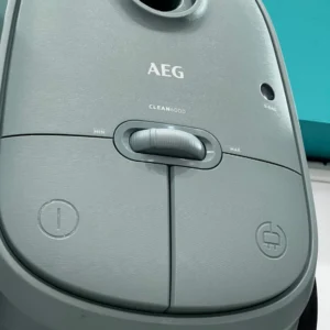 جاروبرقی آاگ مدل AB61C1OG